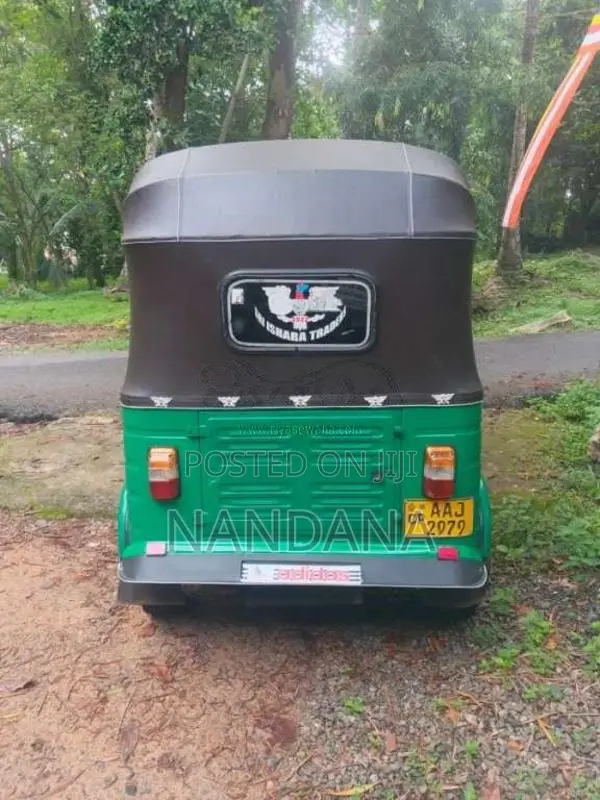 Bajaj 4 Stroke 2013 Three Wheel (Used)