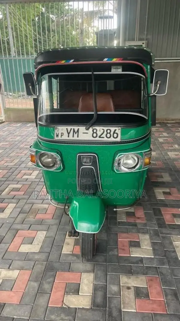 Bajaj RE 4 Stroke 2011 Three Wheel (Used)
