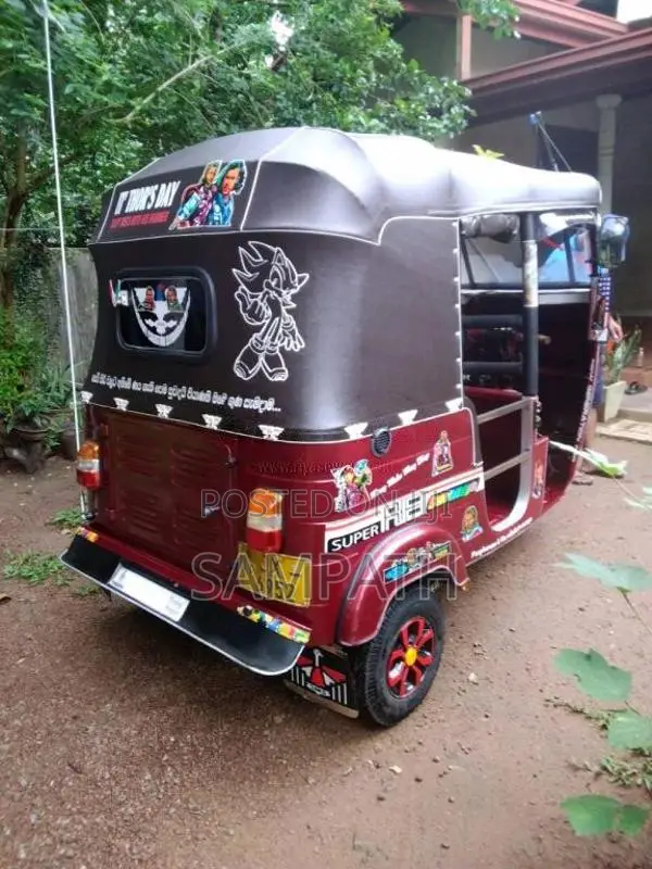 Bajaj RE 2004 Three Wheel (Used)