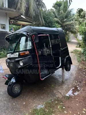 Bajaj RE 4 Stroke 2017 Three Wheel (Used)