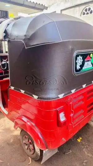 Bajaj 2 Stroke 2003 Three Wheel (Used)