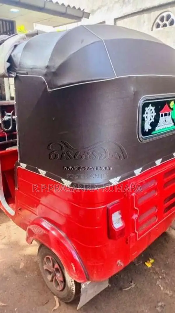 Bajaj 2 Stroke 2003 Three Wheel (Used)