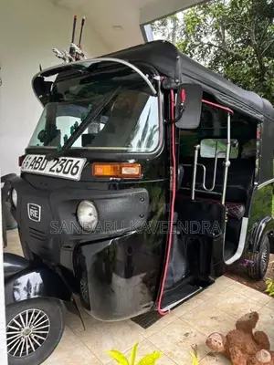 Bajaj RE 4 Stroke 2017 Three Wheel (Used)