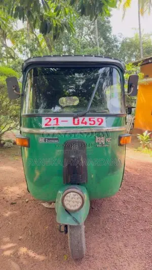 Bajaj RE 2 Stroke 1995 Three Wheel (Used)