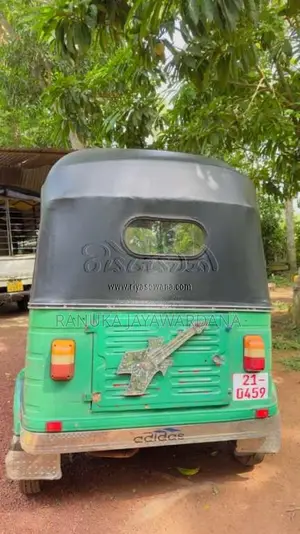 Bajaj RE 2 Stroke 1995 Three Wheel (Used)