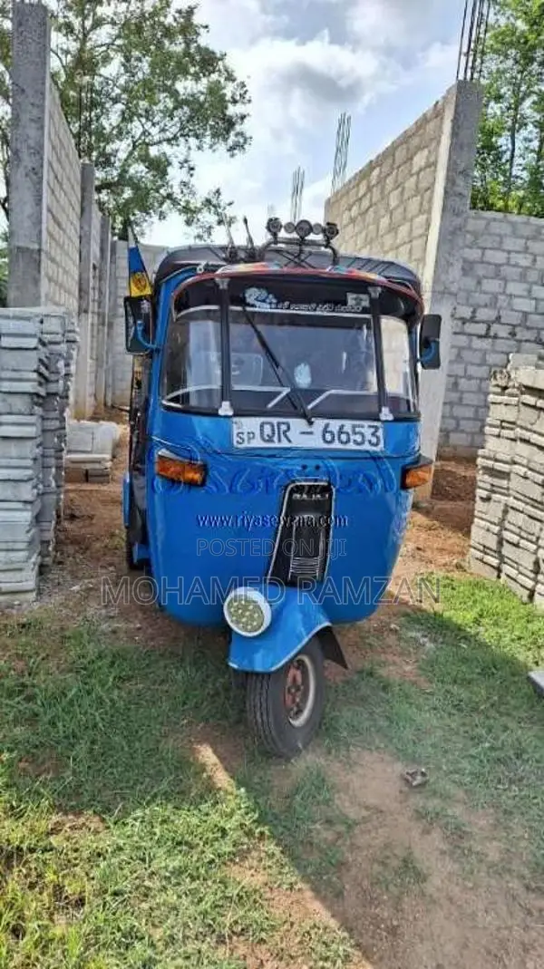 Bajaj 4 Stroke 2008 Three Wheel (Used)