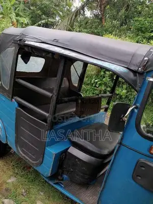Bajaj 4 Stroke 2017 Three Wheel (Used)