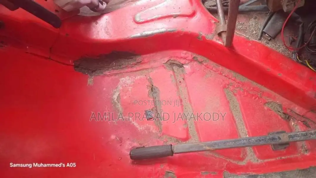 Bajaj 2 Stroke 2004 Three Wheel (Used)
