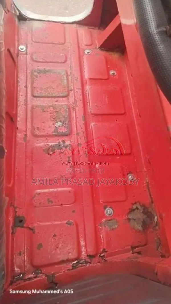Bajaj 2 Stroke 2004 Three Wheel (Used)