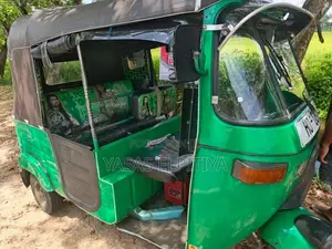 Bajaj RE 2 Stroke 2003 Three Wheel (Used)