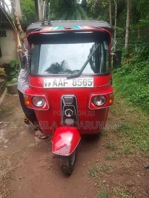 Bajaj Re 2013 Three Wheel (Used)