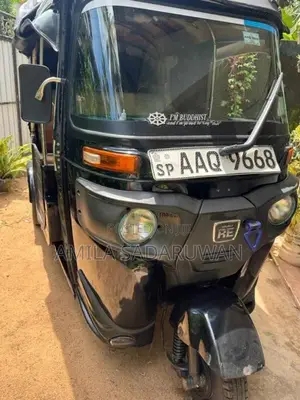 Bajaj Re 2015 Three Wheel (Used)