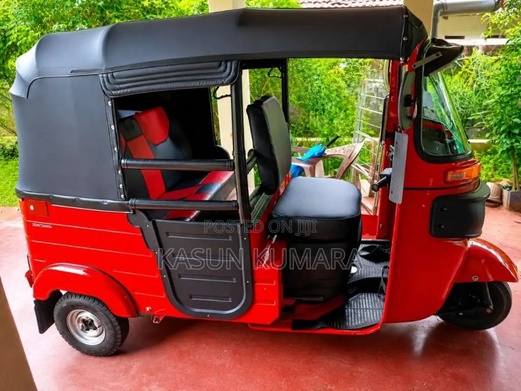 Bajaj 4 Stroke 2019 Three Wheel (Used)