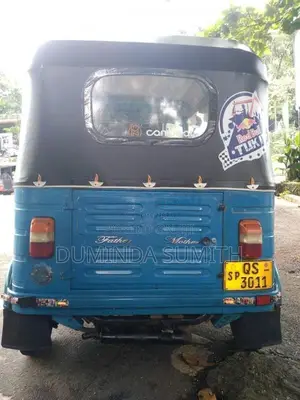 Bajaj 4 stroke 2008 Three Wheel (Used)