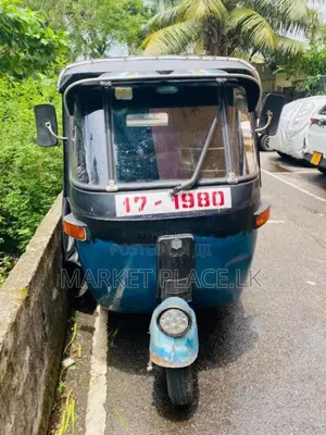 Bajaj 2 Stroke 1990 Three Wheel (Used)