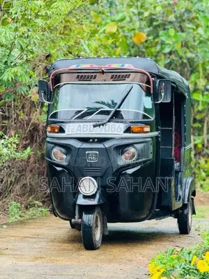 Bajaj RE 4 Stroke 2015 Three Wheel (Used)