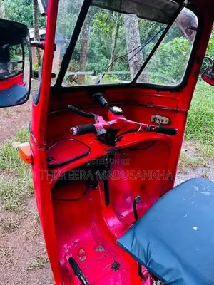 Bajaj RE 2 Stroke 1995 Three Wheel (Used)