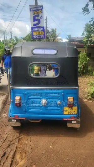Bajaj 2 stroke 2000 Three Wheel (Used)