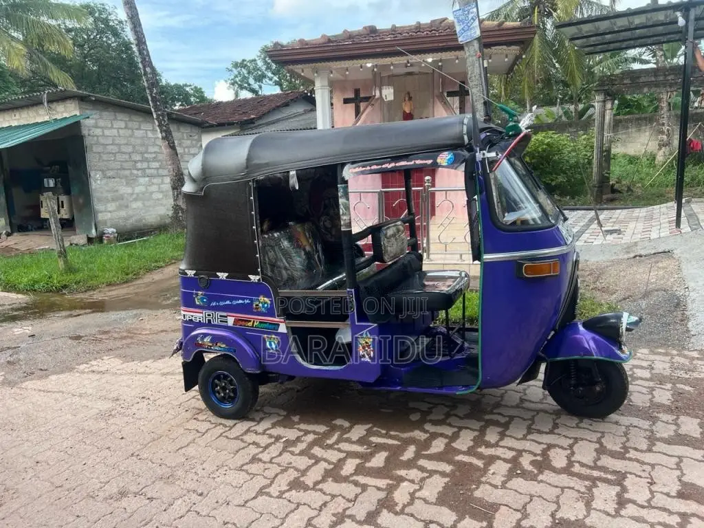 Bajaj 2 stroke 2006 Three Wheel (Used)