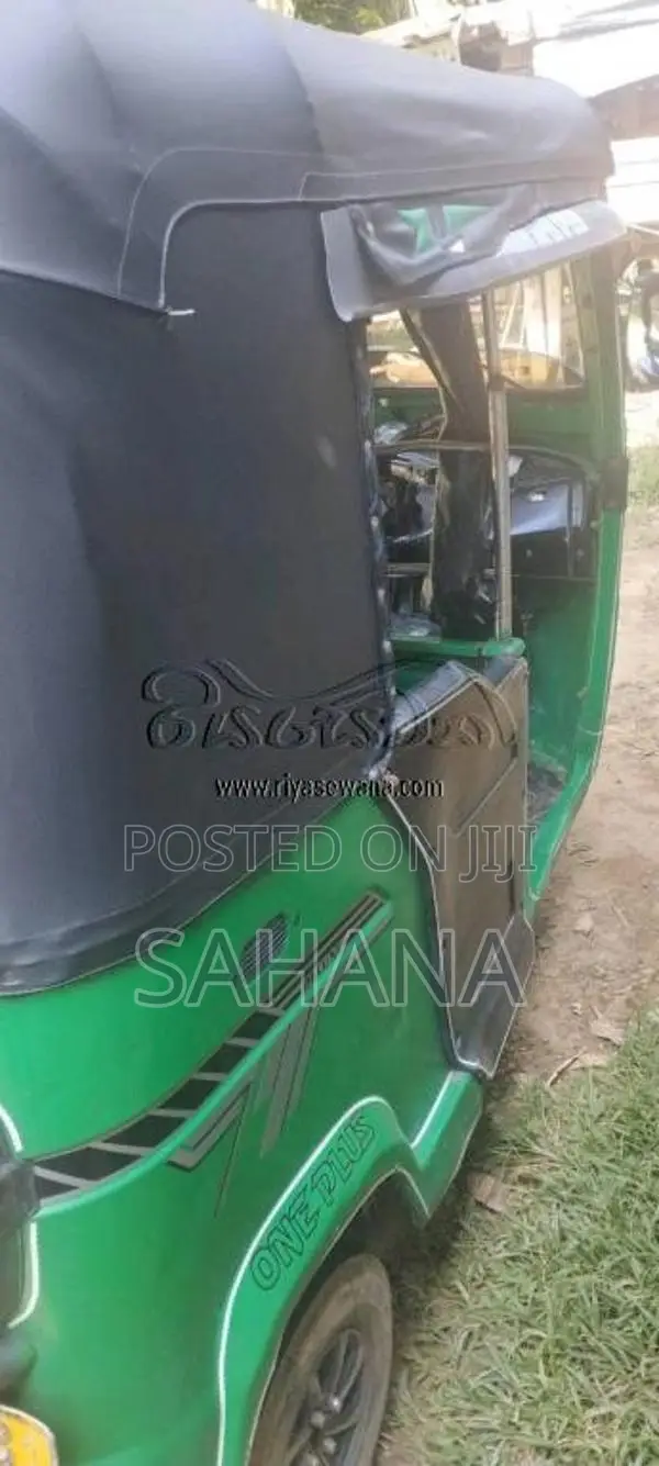 TVS King 2012 Three Wheel (Used)