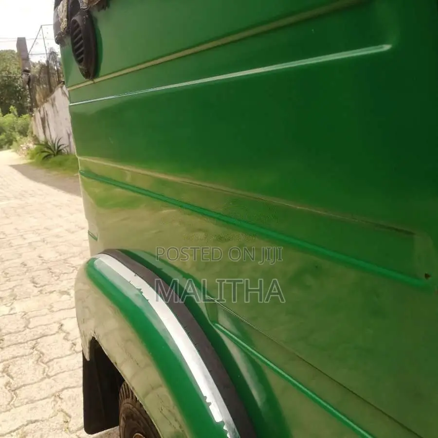 Bajaj 2 Stroke 2007 Three Wheel (Used)
