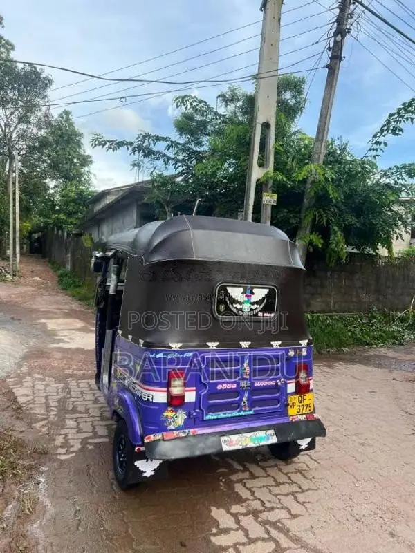 Bajaj 2 stroke 2006 Three Wheel (Used)