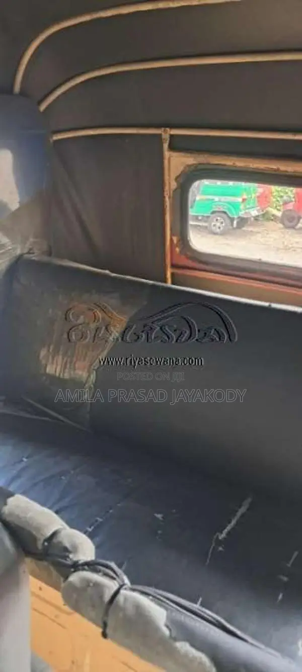 Bajaj 2 Stroke 2004 Three Wheel (Used)