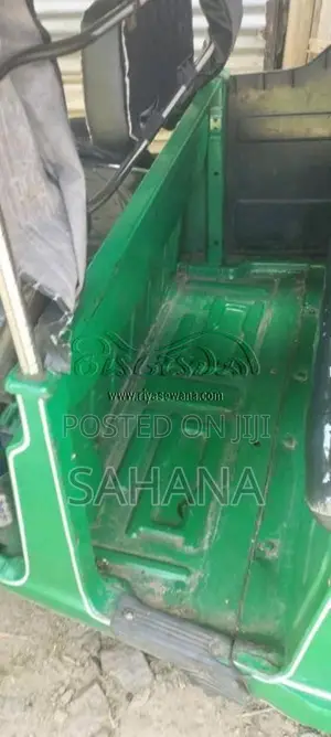 TVS King 2012 Three Wheel (Used)