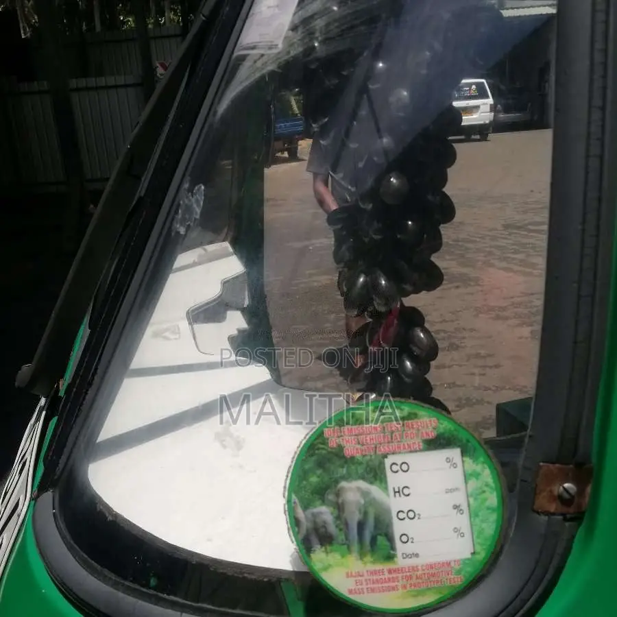 Bajaj 2 Stroke 2007 Three Wheel (Used)