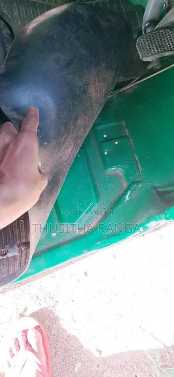 Bajaj 4 Stroke 2013 Three Wheel (Used)