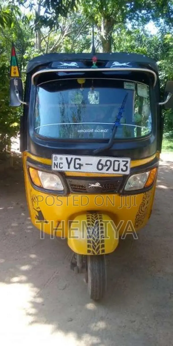TVS King 2010 Three Wheel (Used)
