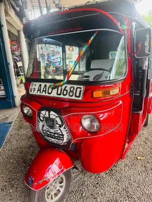 Bajaj RE 2014 Three Wheel (Used)
