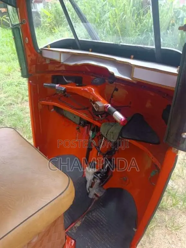 Bajaj 2 Stroke 2005 Three Wheel (Used)