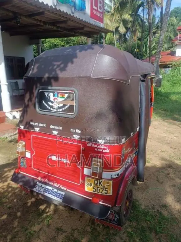 Bajaj 4 Stroke 2008 Three Wheel (Used)