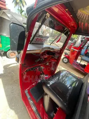 Bajaj 2 Stroke 2006 Three Wheel (Used)