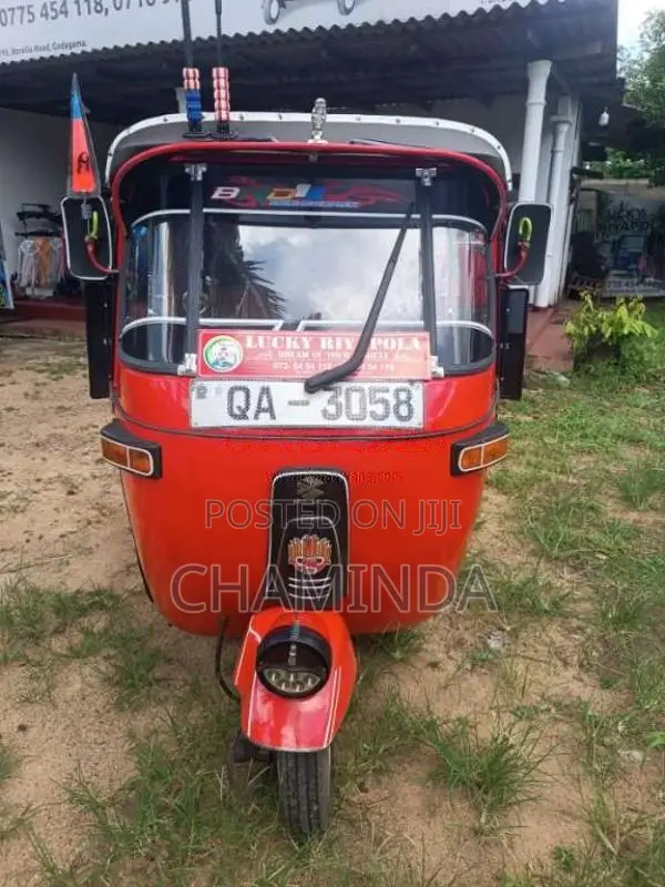Bajaj 2 Stroke 2005 Three Wheel (Used)