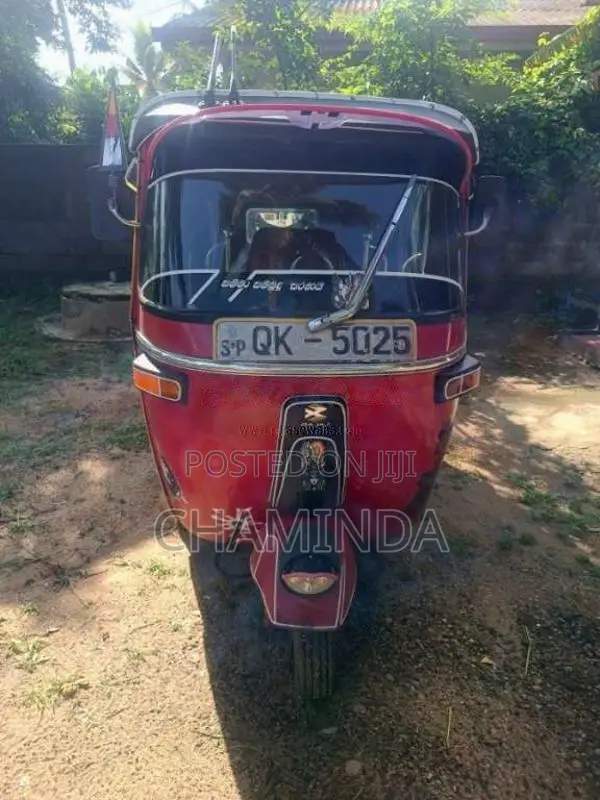 Bajaj 4 Stroke 2008 Three Wheel (Used)