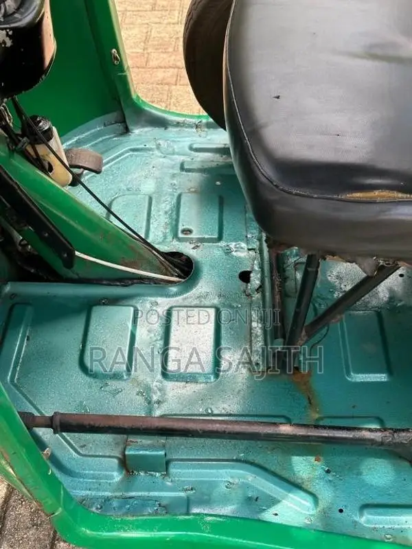 TVS King 2010 Three Wheel (Used)