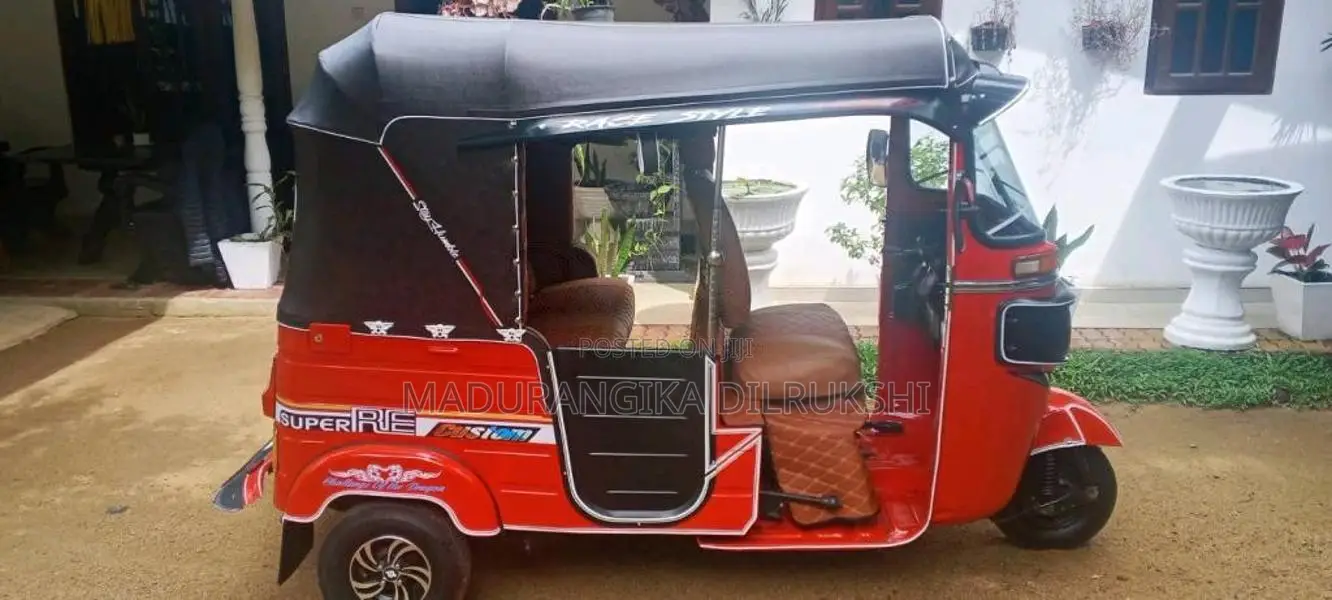 Bajaj RE 4 Stroke 2015 Three Wheel (Used)