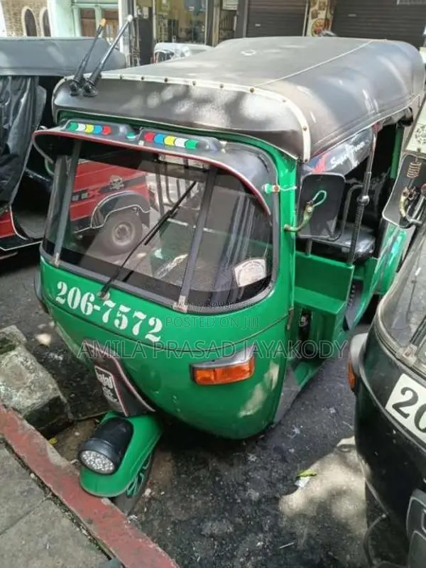 Bajaj 2 Stroke 1999 Three Wheel (Used)