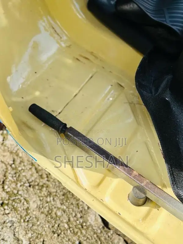 Bajaj 2 Stroke 2003 Three Wheel (Used)