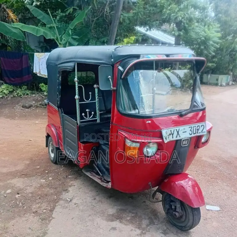 Bajaj 4 stroke 2012 Three Wheel (Used)