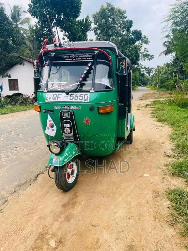 Bajaj 2 Stroke 2006 Three Wheel (Used)