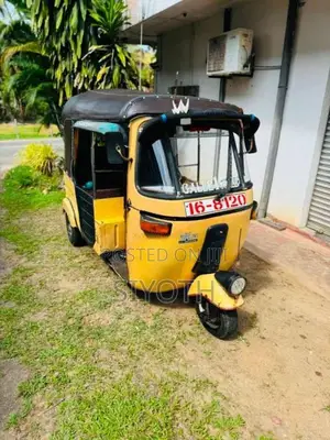 Bajaj 2 Stroke 1989 Three Wheel (Used)