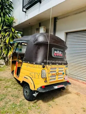 Bajaj 2 Stroke 1989 Three Wheel (Used)