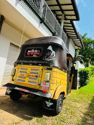 Bajaj 2 Stroke 1989 Three Wheel (Used)