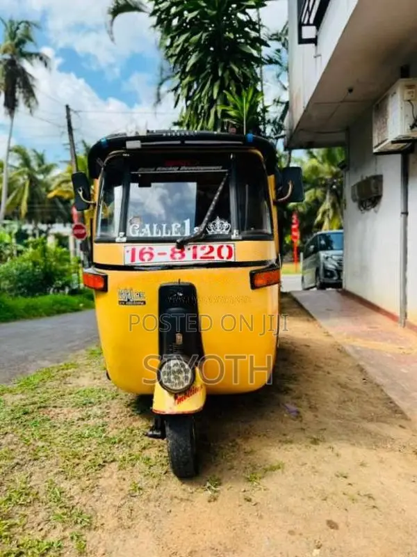 Bajaj 2 Stroke 1989 Three Wheel (Used)