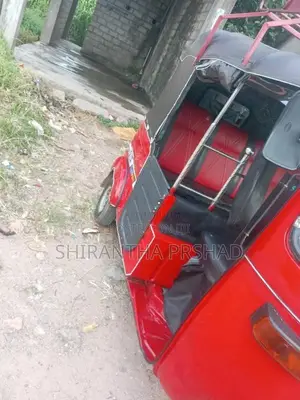 Bajaj 2 Stroke 2004 Three Wheel (Used)