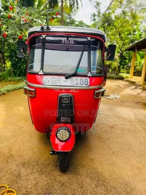 Bajaj RE 1980 Three Wheel (Used)