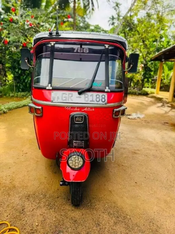 Bajaj RE 1980 Three Wheel (Used)